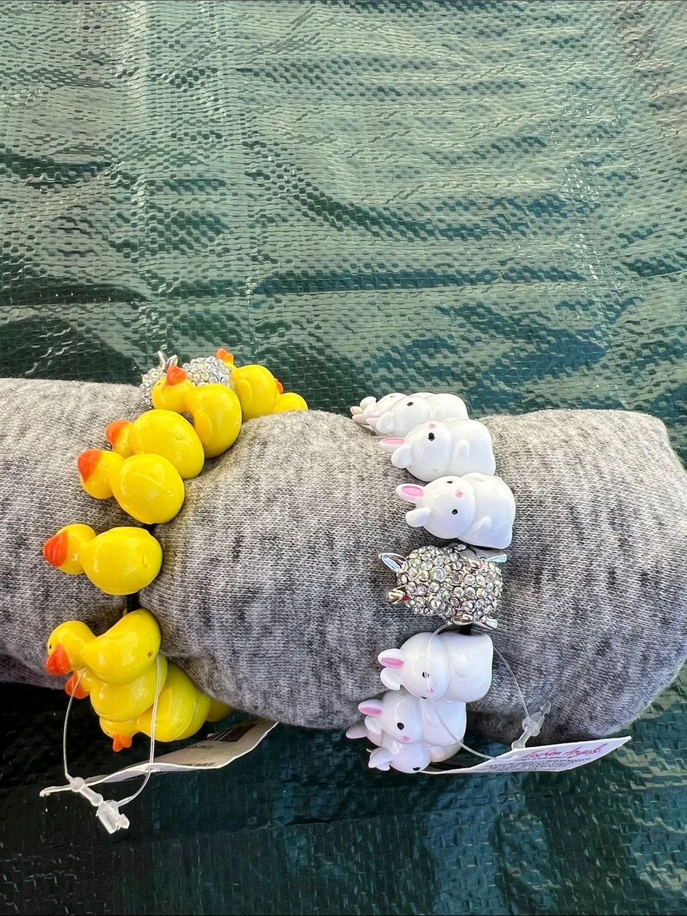 Style Lab Kids Stretch Bracelet Set - Yellow Duck & White Bunny